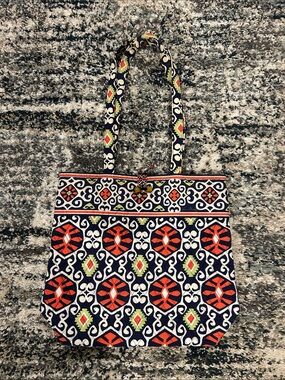 Vera Bradley should tote bag